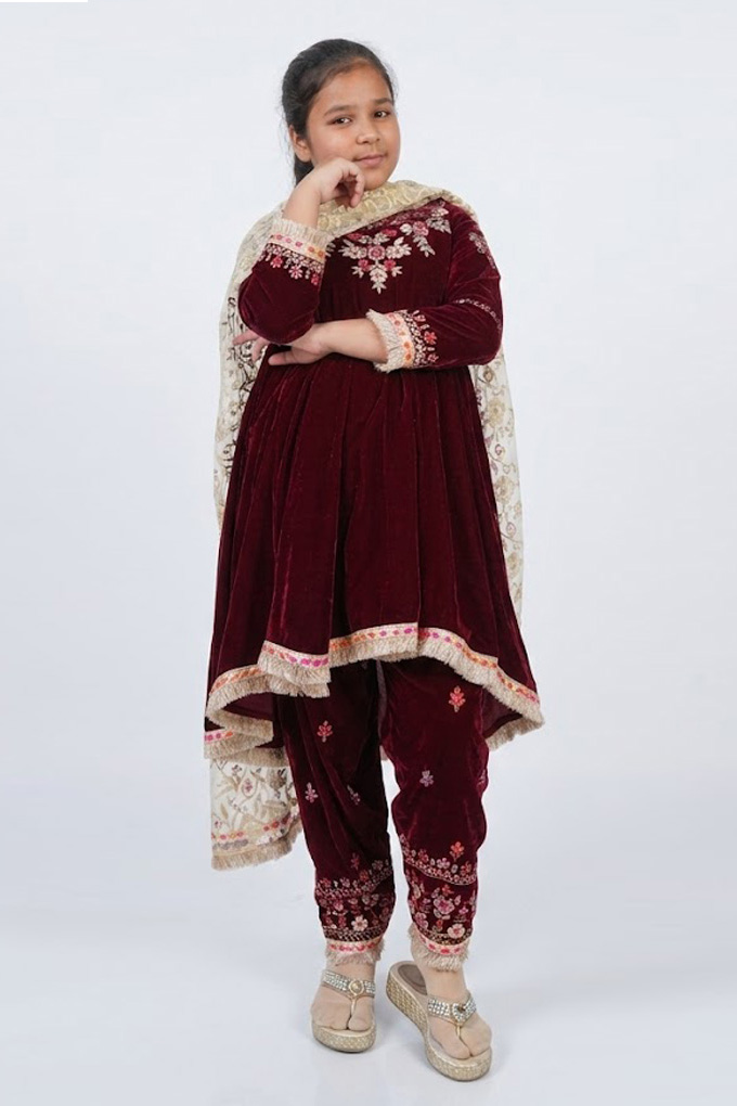 Virdaa-Dress-Kid-Red-model-1