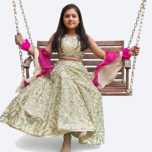 Virdaa-Dress-Kid-White-Pink-Model-1