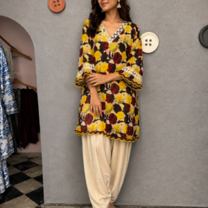 Virdaa-suit-yellow-magenta